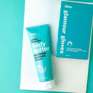 NIB Bliss spa Glamour Gloves + Body Butter Duo